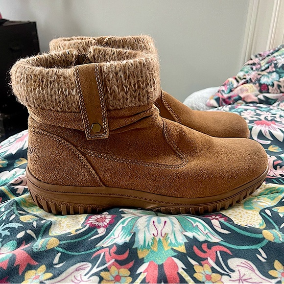 Khombu Laura Suede Leather Boots with Knit Trim in Chestnut Brown - Picture 2 of 16